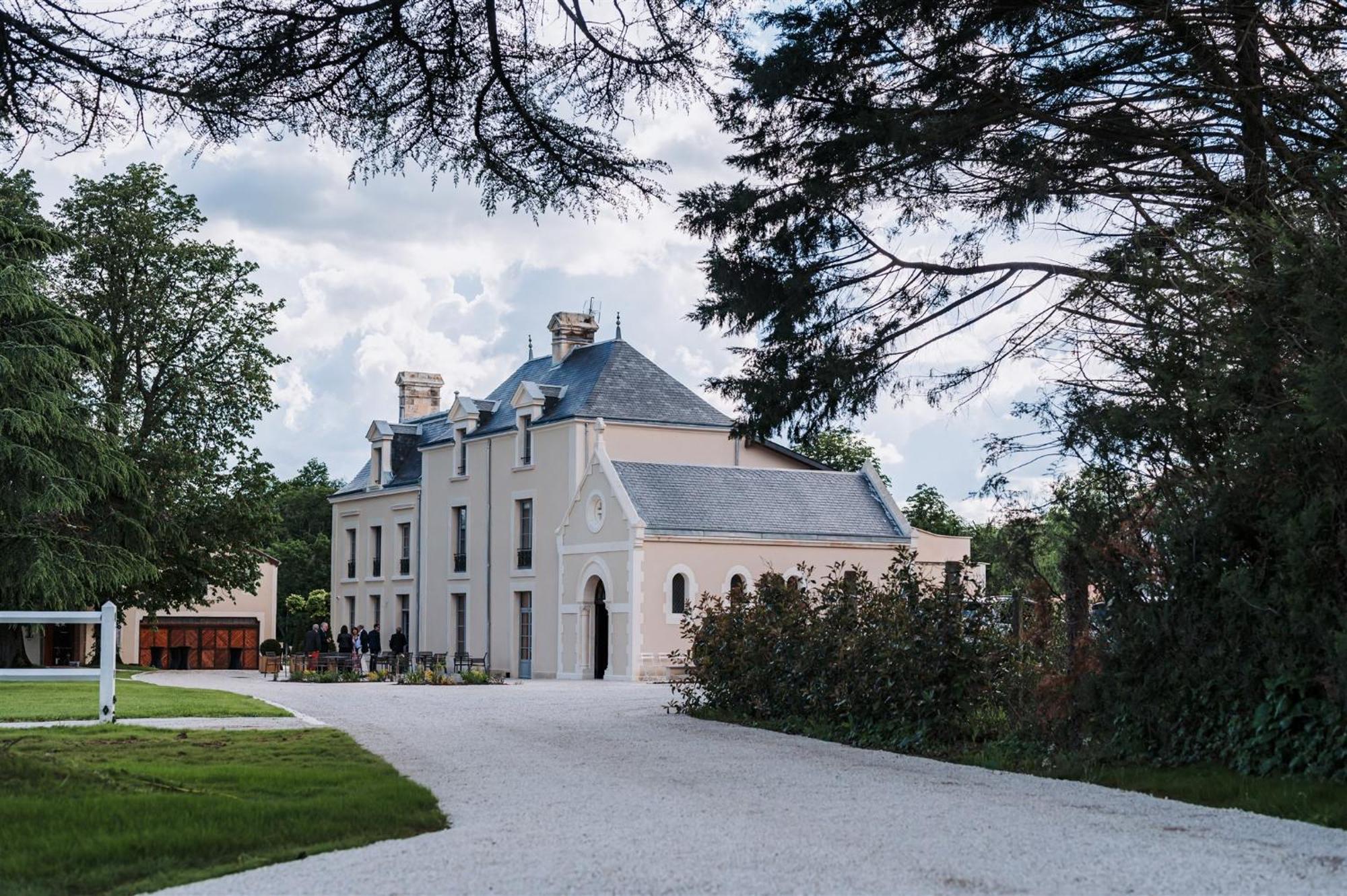 Domaine De L'Ecorcerie Hotel Fontaine-le-Comte ภายนอก รูปภาพ